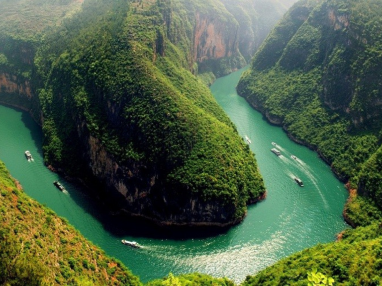 Nho Que River in Ha Giang Province