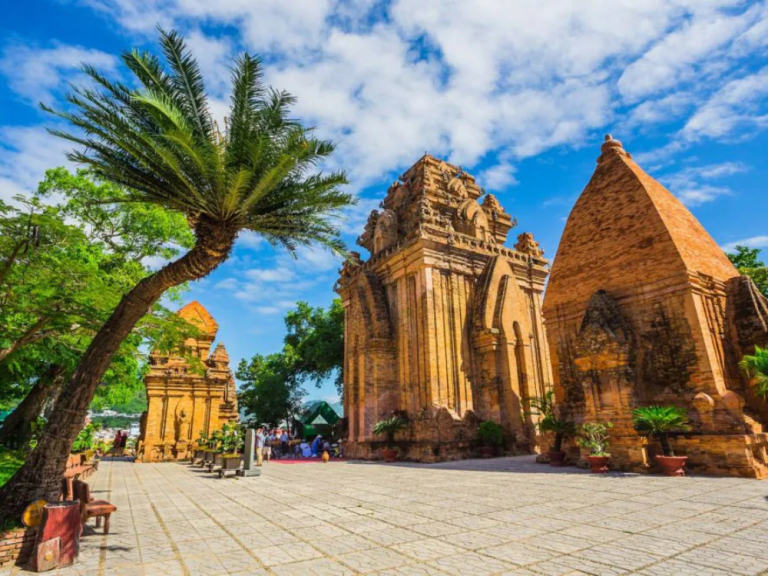 Po Sah Inu Tower in Binh Thuan Province (Southern Vietnam)