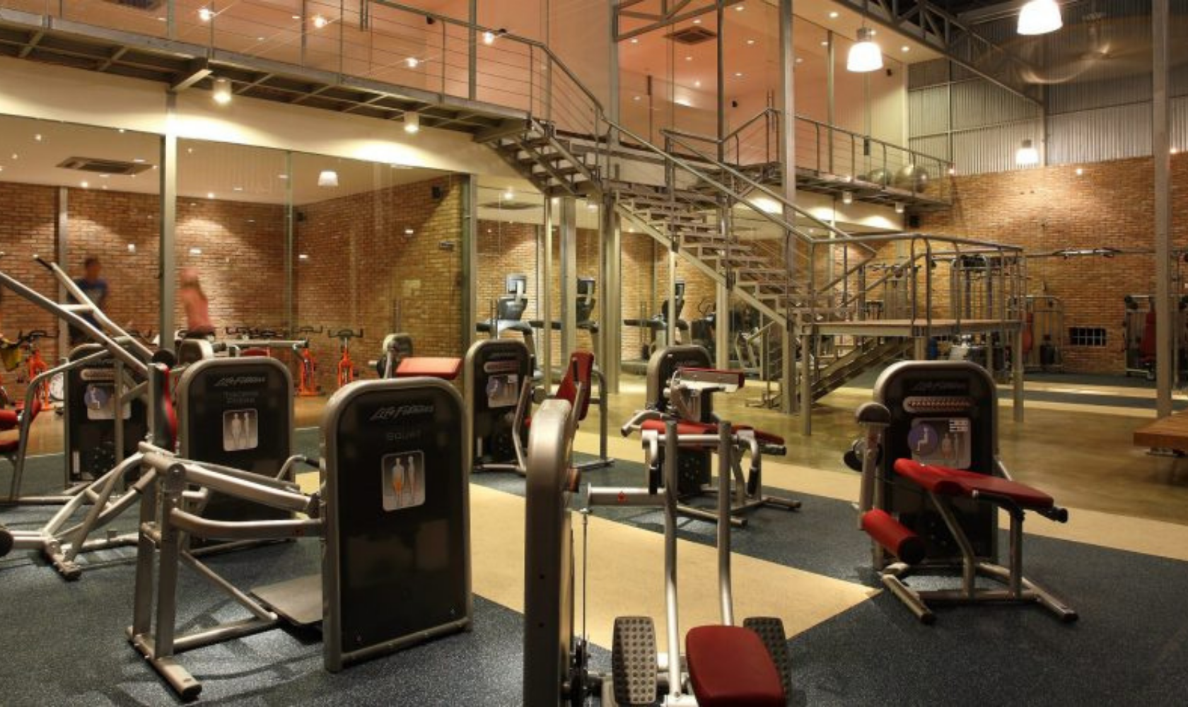 Local gym club in Di An (Binh Duong)