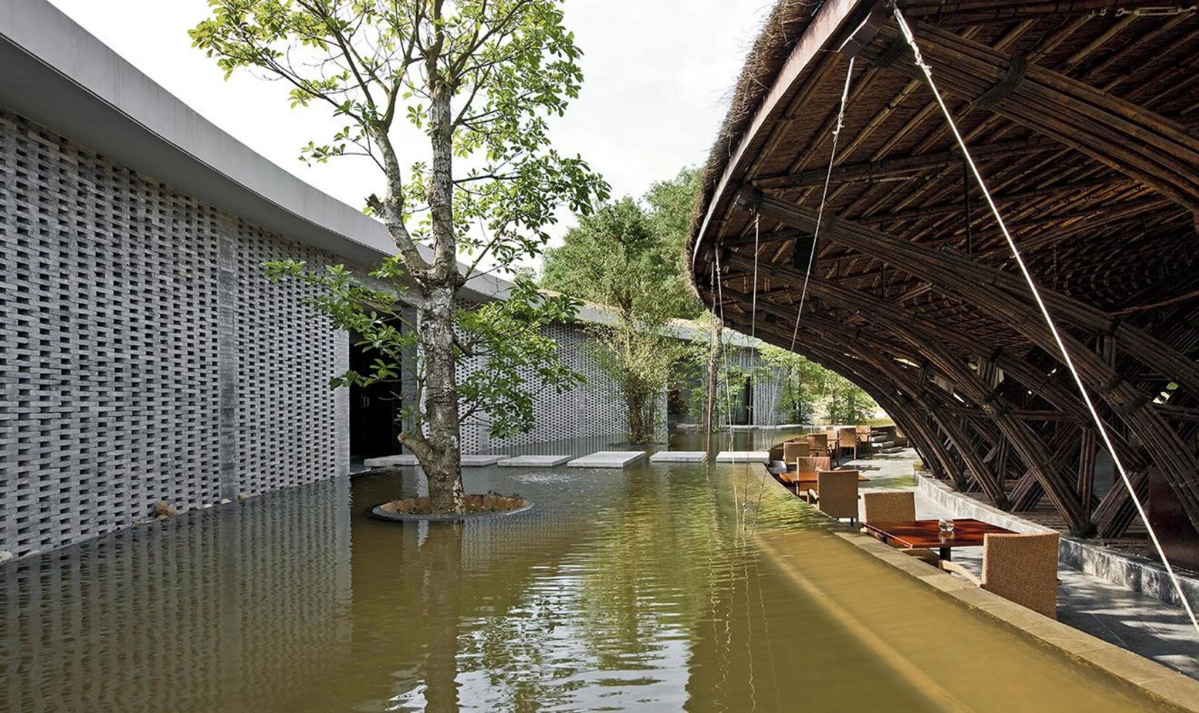 Wind and Water Cafe in Binh Duong