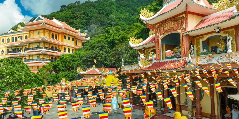 Ba Pagoda