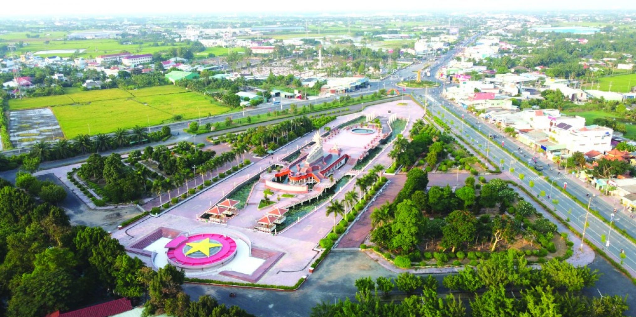 Qua 15 năm xây dựng và phát triển, TP_Tân An có nhiều đổi mới-bao-long-an